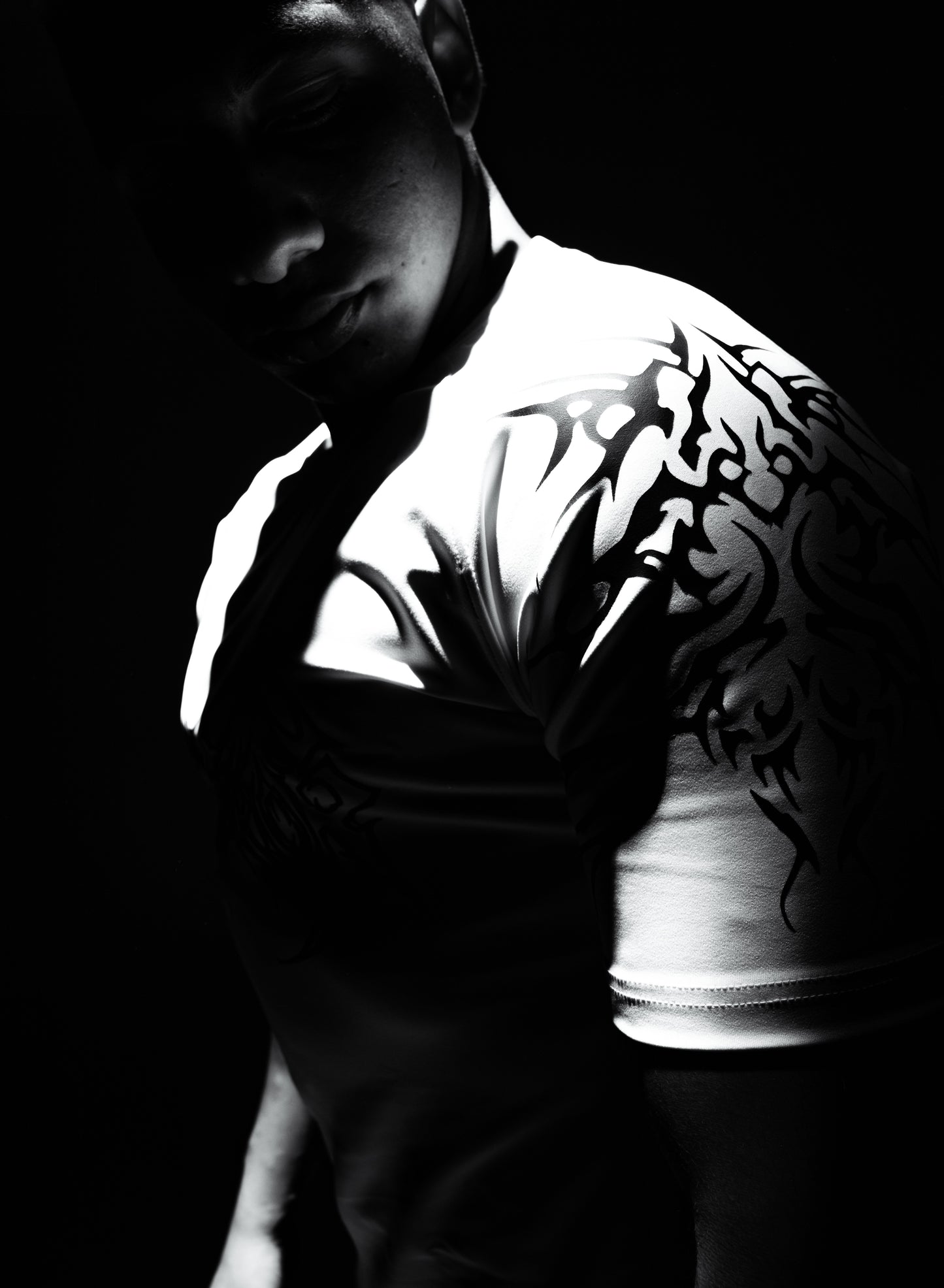 dark soul compression t-shirt WHITE EDITION